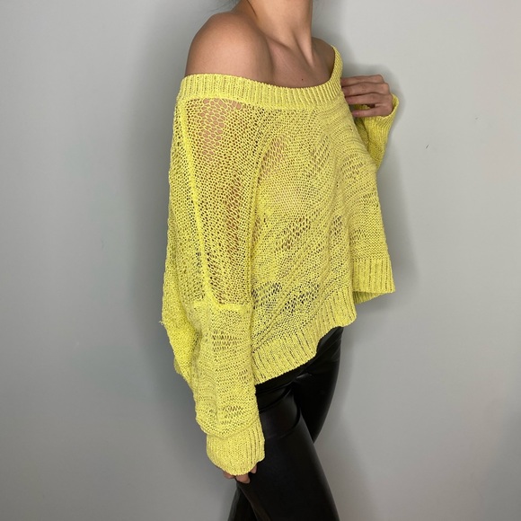 Guess Knit Sweater - Picture 4 of 5